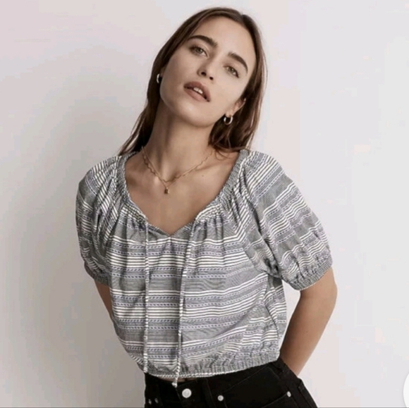 Madewell Tops - Madewell Gray Puff Sleeve Crop Blouse
